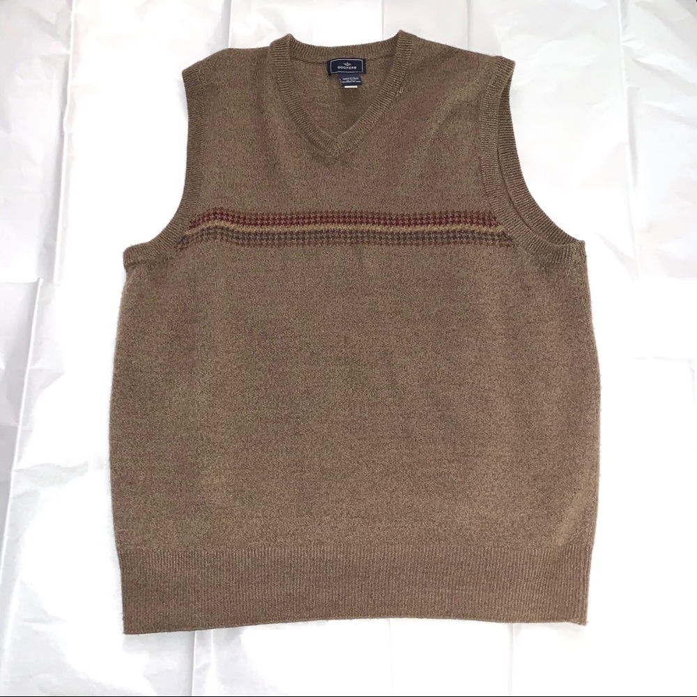 Sweater vest